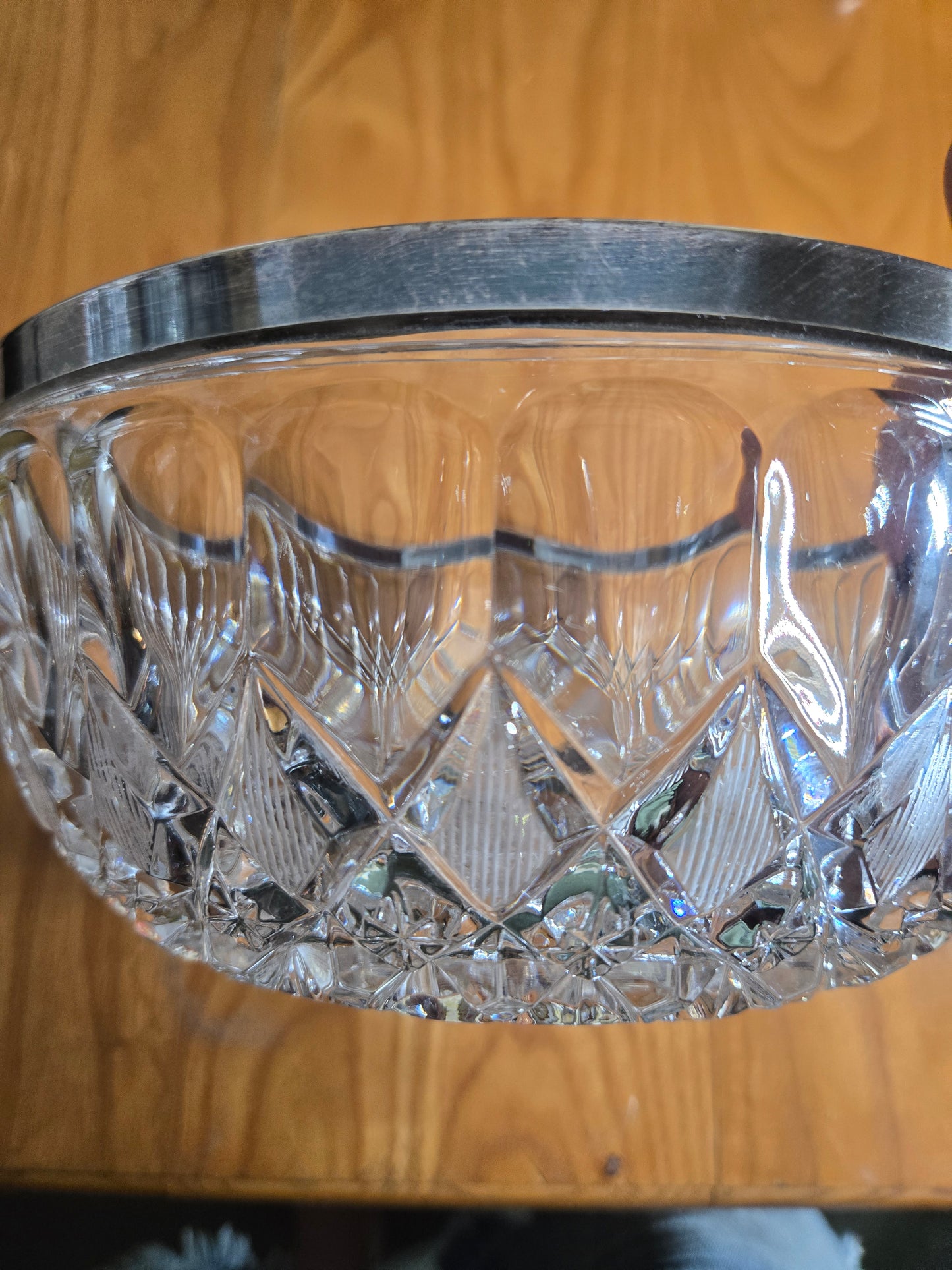 Crystal bowl / silver rim