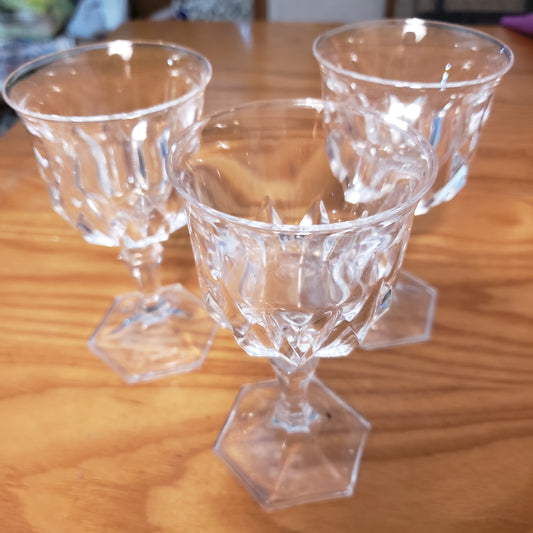 Cristal D' Argues wine glasses. These are very nice and beautiful for your table. I only have 3 at this time but am always looking for more.